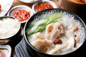 doganitang. Deluxe Ox Knee Soup.