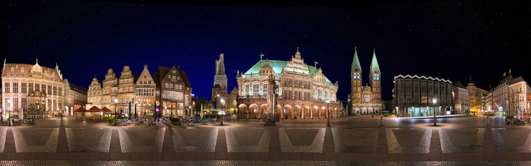 Bremen Hansestadt Markt mit Rathaus Skyline Panorama 