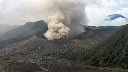 The eruption of mount bromo
