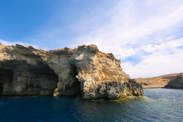 Fototapeta na wymiar Seascape with beautiful blue water