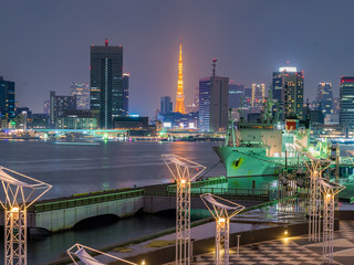 晴海埠頭からの夜景