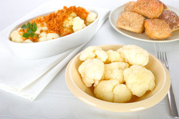 Blumenkohl mit Semmelbrösel