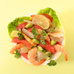 shrimp salad with grapefruit and avocado