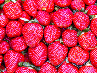 Naschmarkt fruit strawberries