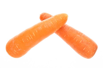 cross carrots pile
