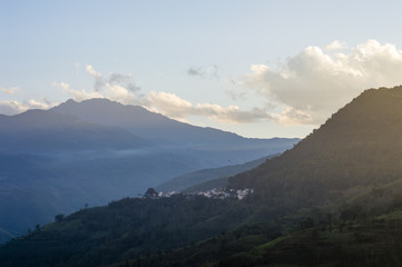 Fototapeta premium Beautiful sunset in the mountains in Yunnan province, China