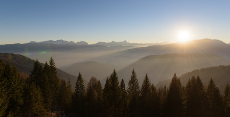 Naklejka na ściany i meble mountains sunset