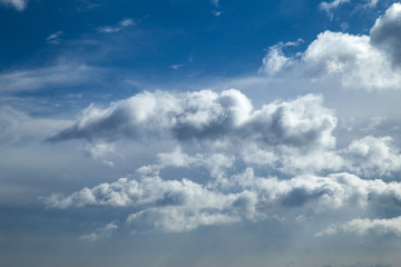 Fototapeta premium online translator bright blue sky with clouds and clouds