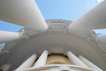 Design of building in neoclassical style