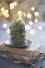 Zielony makaron ze szpinakiem © alicjakoll