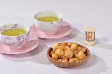 お茶とおかきとストーブ