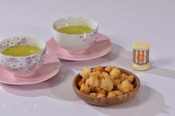 お茶とおかきとストーブ