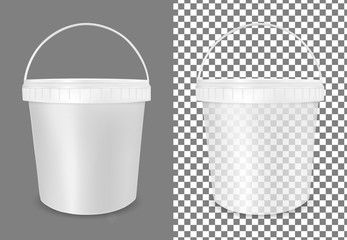 Transparent plastic bucket for food, sour cream, sauce and snack - obrazy, fototapety, plakaty