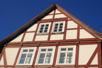 Fototapeta na wymiar Fachwerkgebäude in Homberg (Efze)