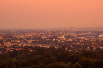 Sunset view on Kościuszko mound in Krakow, Poland - obrazy, fototapety, plakaty