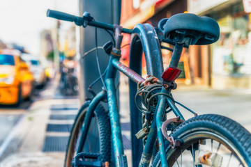 Fototapeta na wymiar Bicycle on the New York street