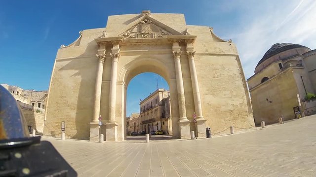 lecce in bike porta napoli baroque town
