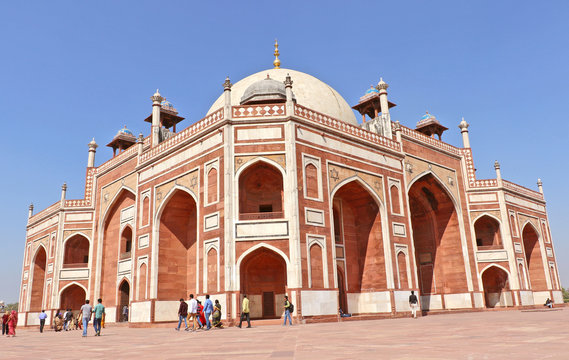  Mughal Emperor Humayun tomb in New Delhi, India was commissioned by his wife Bega Begum in 1569-70, designed by Persian architect Mirak Mirza. Many Mughal rulers lie buried here.