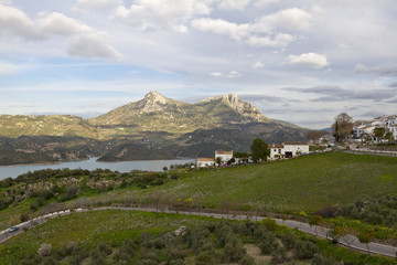 Zahara de la Sierra and Pueblos Blancos route