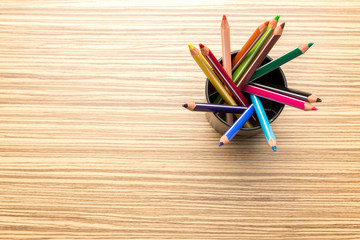 Obraz premium School supplies on wooden background