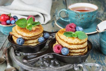 Pancakes with berries