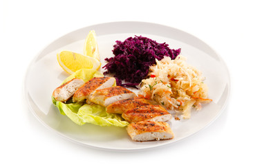 Grilled chicken fillet and vegetables 