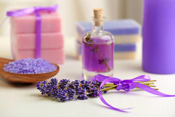 Obraz na płótnie Canvas Beautiful spa composition with lavender on table, closeup