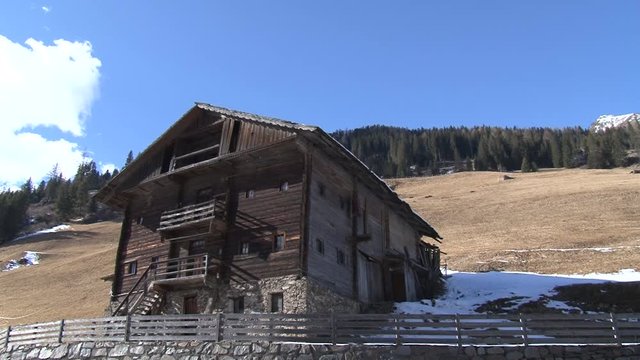 Osttirol, Winkeltal, Villgrater Berge, Winter, Schnee, Bergbauernhof, Almh&uuml;tte
