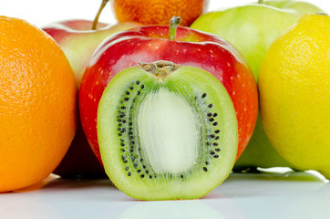лимон яблоко апельсин