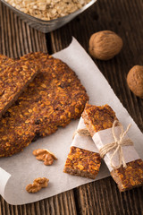 Cereal bars with raisins and nuts