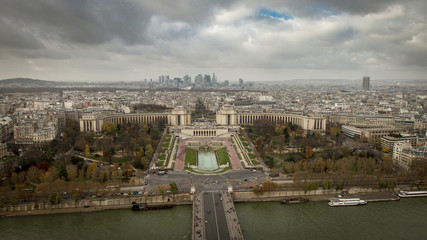Obraz premium Cloudy Paris from Eiffel Tower