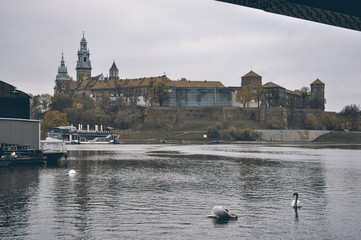 Zamek nad rzeką