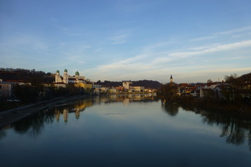 Fototapeta na wymiar Passau Inn Fluss