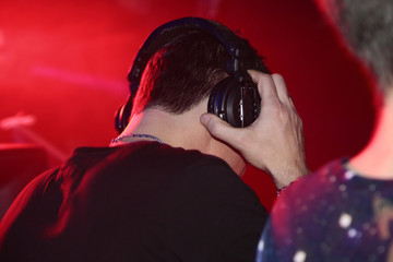 ASCOLTO MIXO TRASMETTO