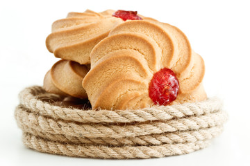 Round cookies and rope