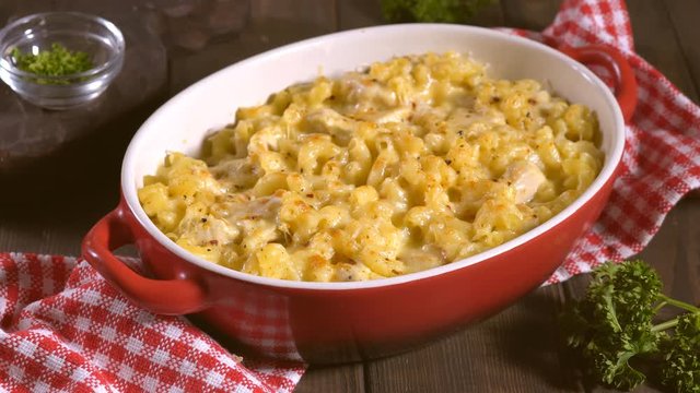 Macaroni with cheese, chicken