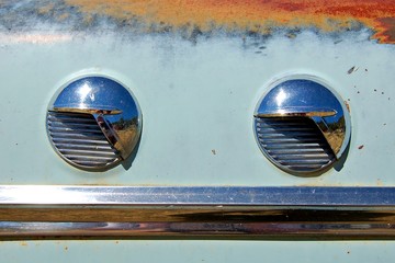 Detail of an old vintage car in the countryside of the USA