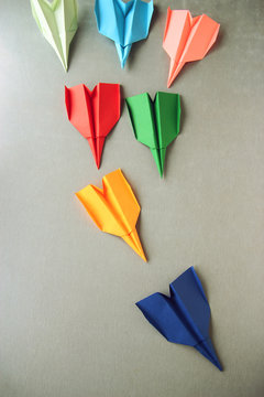 Business leadership concept/Flying paper planes 8
