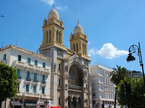 The catholic Cathedral of St Vincent de Paul at the Place de l'Independence in the Ville Nouvelle,Tunisia, Tunis.
