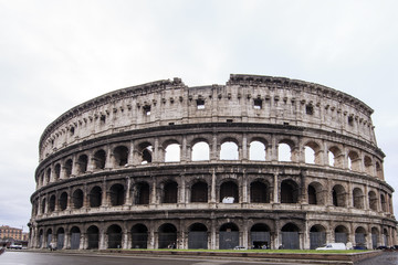 Il Colosseo e altri monumenti di Roma. Una citt&agrave; piena di storia.  