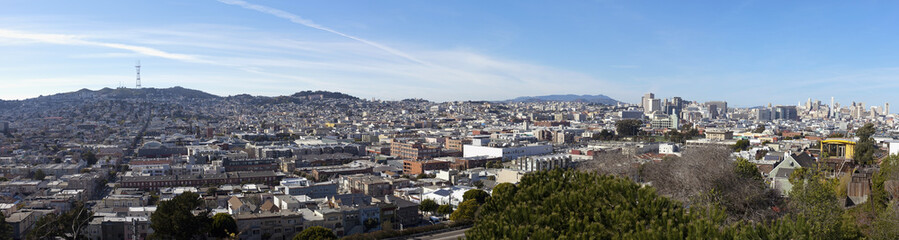 Fototapeta na wymiar San Francisco landscape looking west from Potrero hill with Sutro Tower in Backgroundf.