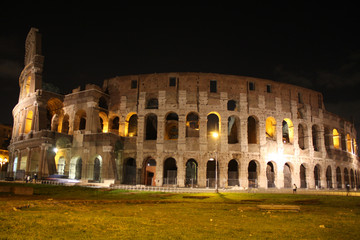 Fototapeta na wymiar Arena Coloseum in Rome Italy