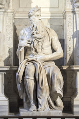 Obraz premium Il Colosseo e altri monumenti di Roma. Una città piena di storia. 