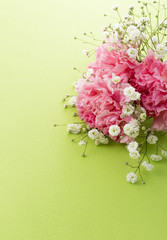 カーネーションのブーケ