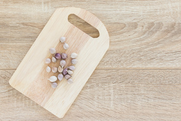 Top view Garlic on wood chopping board