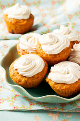 carrot cake muffins