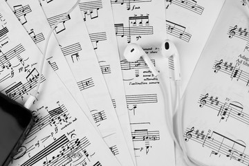 notes sheet ear hear phone earphones headphones music learning play guitar arpeggios piano...