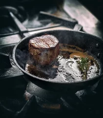 Foto auf Alu-Dibond Grilled beef steak © Grafvision