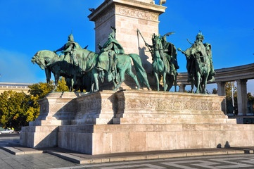 Obraz premium Equestrian statues of the Hungarian Chieftains in Heroes Square of Budapest,Hungary
