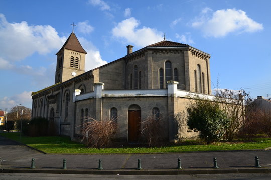 Île-de-France - Ville d'Argenteuil (Place st. Ferdinand)